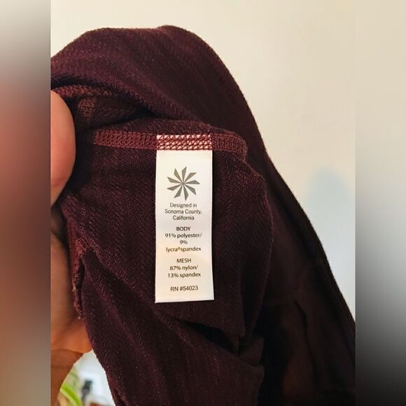 Athleta | plum colored cropped leggings - Picture 7 of 7